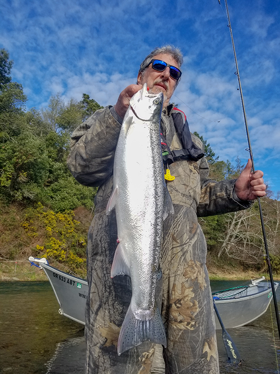 Drift Boat Winter Steelhead Fishing Trip – Sharky's Charter Fishing Oregon